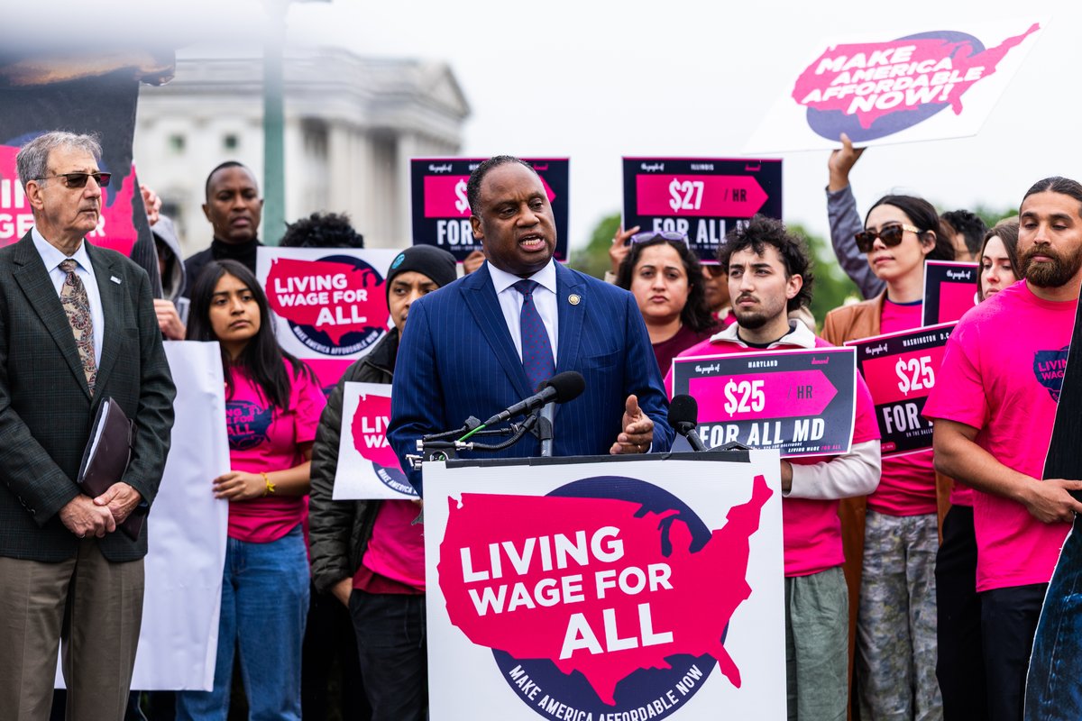 Rep. Jonathan Jackson (IL-01) speaking at the federal Living Wage For All Act introduction